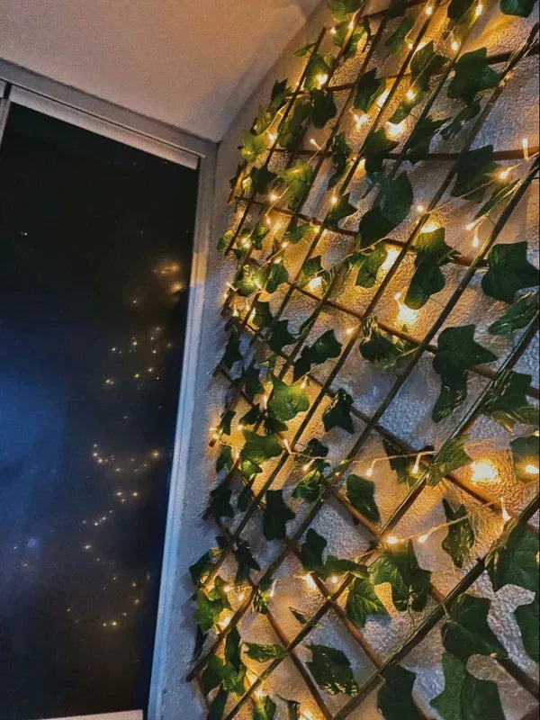 Leaf wooden fence terrace fence leaf fence Myle Cart