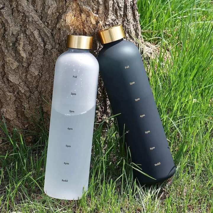 Motivational Reusable water bottle - Colorful plastic body bottle  - One liter water Bottle Myle Cart