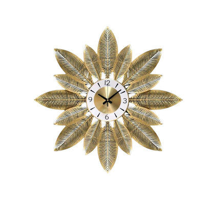 Star-Shaped, 20-inch Metal Wall Clock Myle Cart