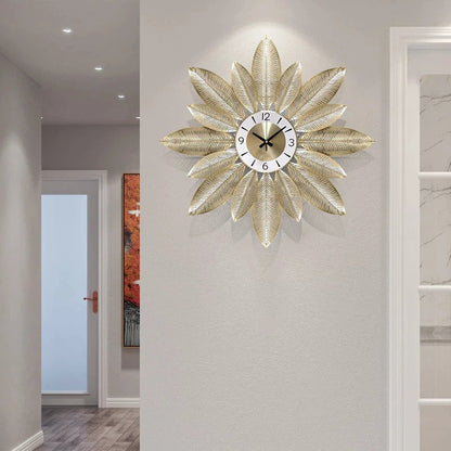 Star-Shaped, 20-inch Metal Wall Clock